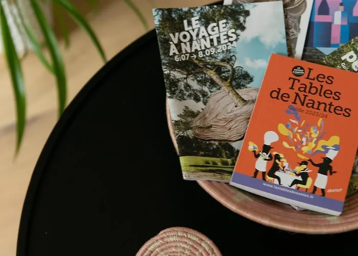 Daire Bord De Loire - Proche Centre - Aeroport A - 10min *